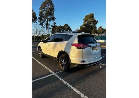 2016 Toyota RAV4 GXL AWD - 8/14