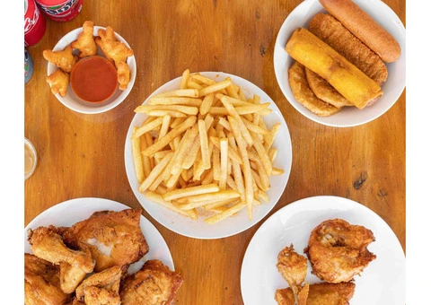 Indulge in Gourmet Delights: Poulets Chicken Express - Katoomba's Premier Fine Dining Experience! - 1/3
