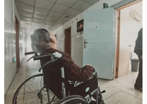 NDIS Disability Support Worker in Melbourne - HomeCaring - 1/3