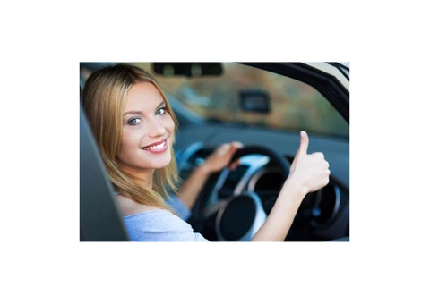 Get the Best Driving Lessons from Our Driving School in Durack