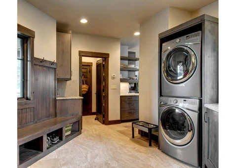 Expert Bathroom Renovators: Shukr Home Renovations - 6/8
