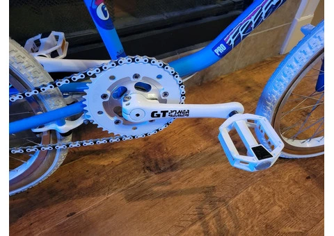 1987 GT Pro Freestyle Tour Team Model - 3/4