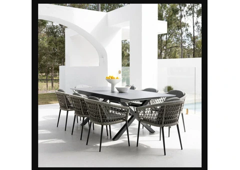 Explore the best outdoor furniture collection and enjoy luxury