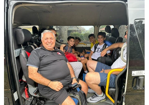 Maxi Cab Sydney | Book Maxi Taxi/Cab Sydney Airport - 3/7