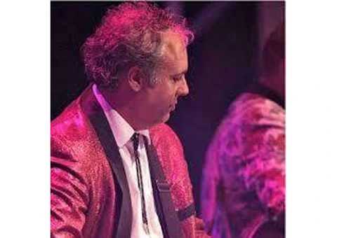 Eric Lewis Live at Atrium Bar, Canterbury Leagues Club - Friday, 19th April