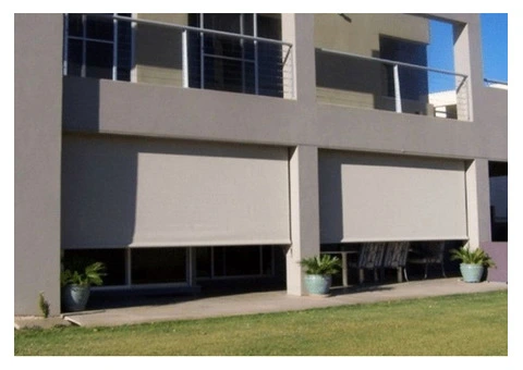 Highlight your outdoor space with Max Coombes' stylish Straight Drop blinds!