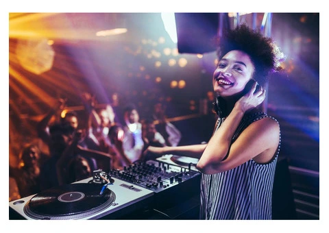 Choose Entertaining Event DJs With MelbourneDJHire