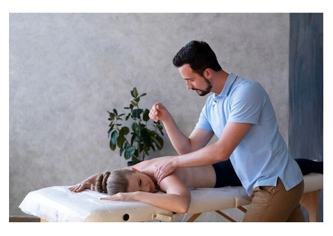 Top Massage Therapist In Malvern East: Hualy Massage - 2/2