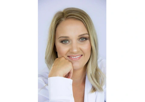 Kylie James & Associates Photography - 3/4