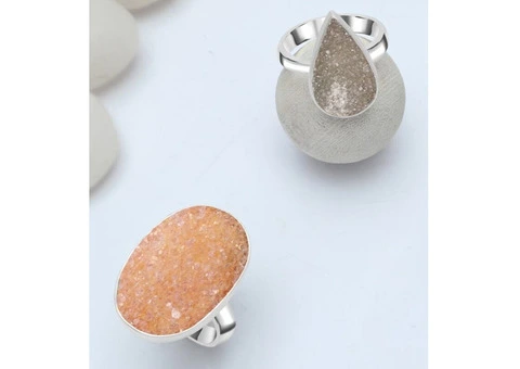 Druzy Delight: How Little Crystals Construct an Elegant Canvas