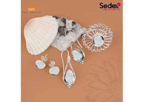 Bulk Crystal Quartz Jewelry for Sale at Wholesale Prices