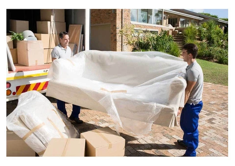 Royal Mover: Expert Furniture Removals for Seamless House Transitions