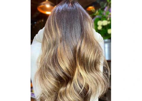 Best hairdresser newtown