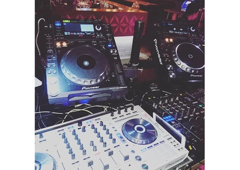 MDP Djs & Booths - 2/4