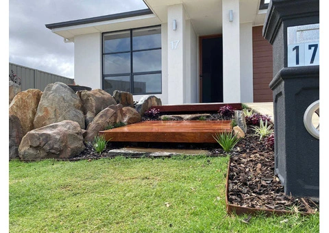 Need handy lawn maintenance and care services? - 4/4