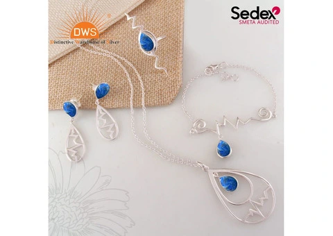Stunning Neon Apatite Jewellery Set - Perfect for any Occasion!