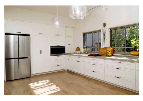 kitchen Cabinet Makers - Madera Cabinetry