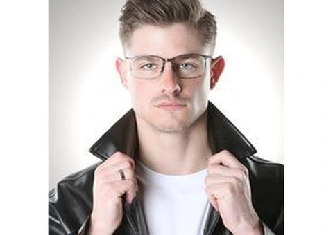 Sleek Titanium Glasses for Men in Melbourn - 2/2