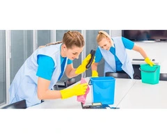 Make the Right Move: DIY vs. Professional Move-Out Cleaning Services