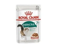 Royal Canin Instinctive in Gravy 7+ Years Adult Mature Pouches - Wet Cat Food | VetSupply