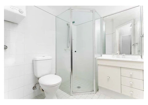 Beautiful 3 Bedroom 2 bathroom - 3/11