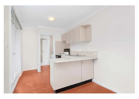 Beautiful 3 Bedroom 2 bathroom - 8/11