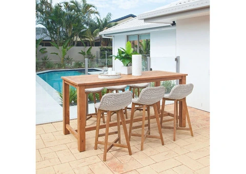 Elegant Outdoor Bars for Home Entertain Style