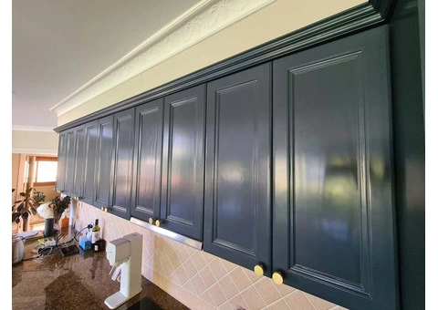 Struggling to get kitchen cupboard resurface on a budget? - 3/3