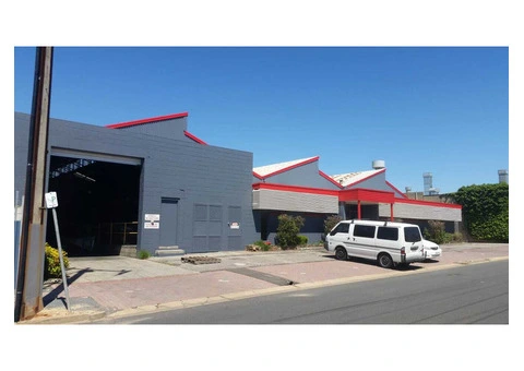 Transform Your Space: Expert Commercial Painting Services - 3/3