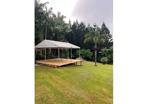 Marquee & Decking - 2/10