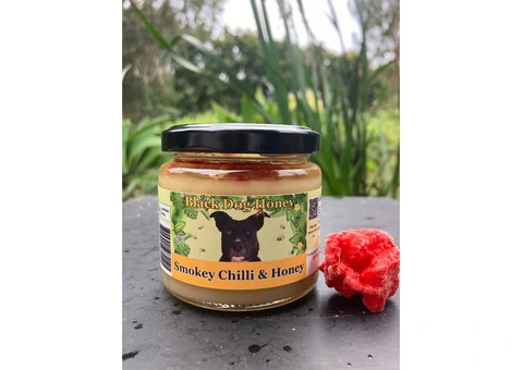 Smokey Chilli Honey : Spicy Smoky Sweet Chilli Black Dog Honey