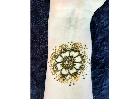 Henna temporary tattoo Mehndi - 2/7