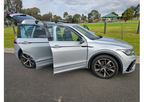 2021 VW Tiguan R Line - 4/15