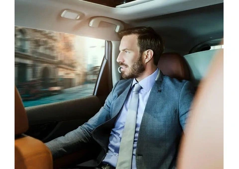 Luxury Corporate Cars - Premier Conference Transfers in Melbourne - 3/3