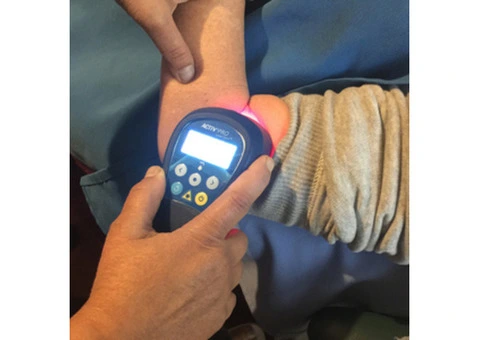 Effective Low Level Laser Therapy in Perth - Esmat Parkar