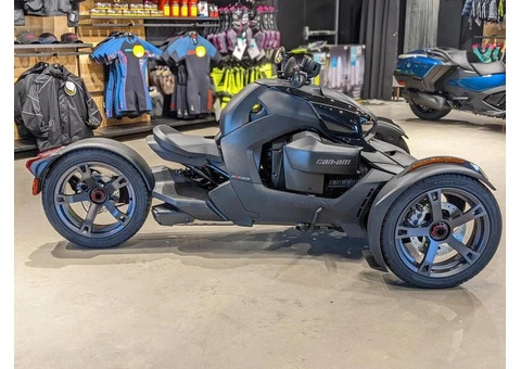 2023 Can-Am Spyder F3-S SPECIAL EDITION - 2/2