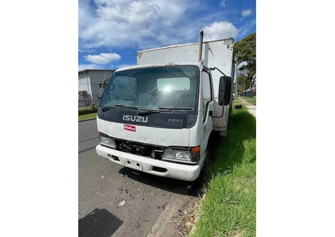 Truck Wreckers Sydney - 5/6