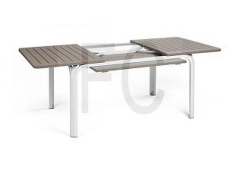 Stylish Cafe Restaurant Furniture for Sale