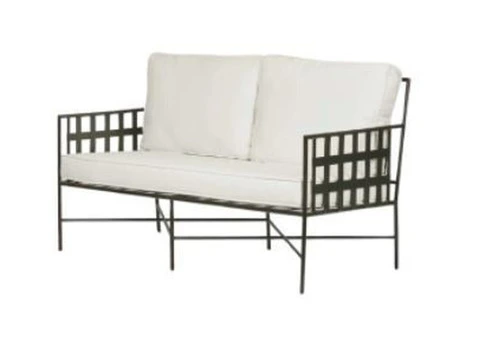 Why Aluminum Outdoor Lounges Are the Best Choice for Stylish and Durable Seating