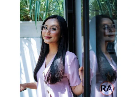 Perfect Eyewear for Oval Face Shape in Australia - 3/3