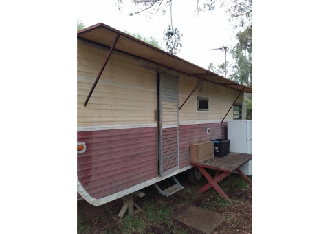 22 ft tandem van Millard - 1/4