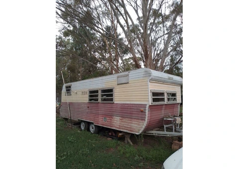 22 ft tandem van Millard - 4/4