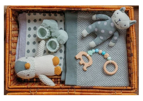 Sweet Dreams Awaits with Cosy Cotton Cot Blanket