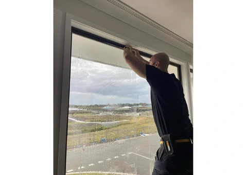 HD Window Tint - Home and Office Window Tinting - 2/3