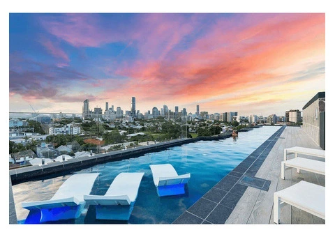 The Sinclair Retreat | East Brisbane Respite (STA) Accommodation - 10/10