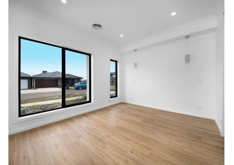 Professional Builder in Melton for New Constructions - 2/12