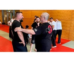 Explore Group vs. Private Self-Defense Classes With Self Defence Classes Perth