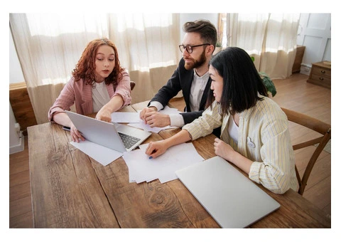 Hutchison Lawyers: Expert Family Law Services in Auburn NSW - 2/3