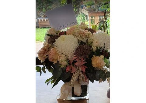 Flower Delivery West Melbourne
