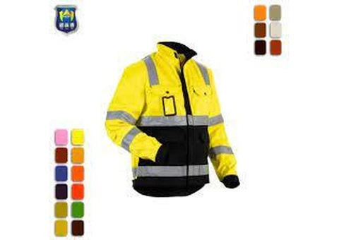 The Ultimate Guide to Workwear: Style, Function, and Comfort - 2/5